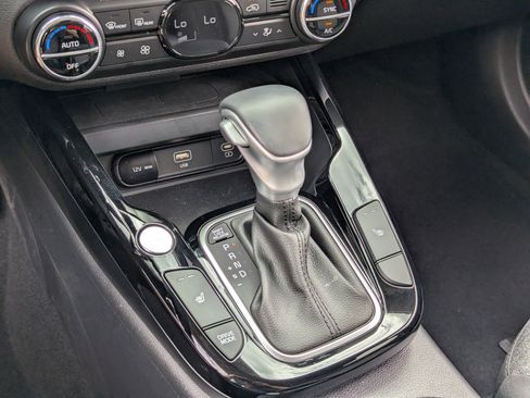 Certified 2024 Kia Soul EX FWD image 28