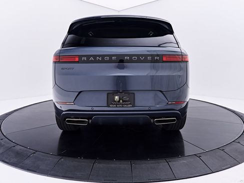 Used 2025 Land Rover Range Rover Sport Dynamic SE AWD/4WD image 20