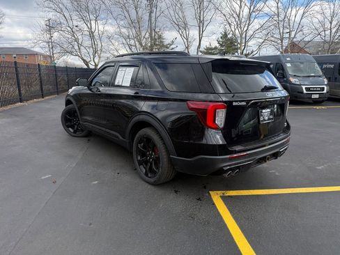 Used 2020 Ford Explorer ST w/ ST Street Pack image 5