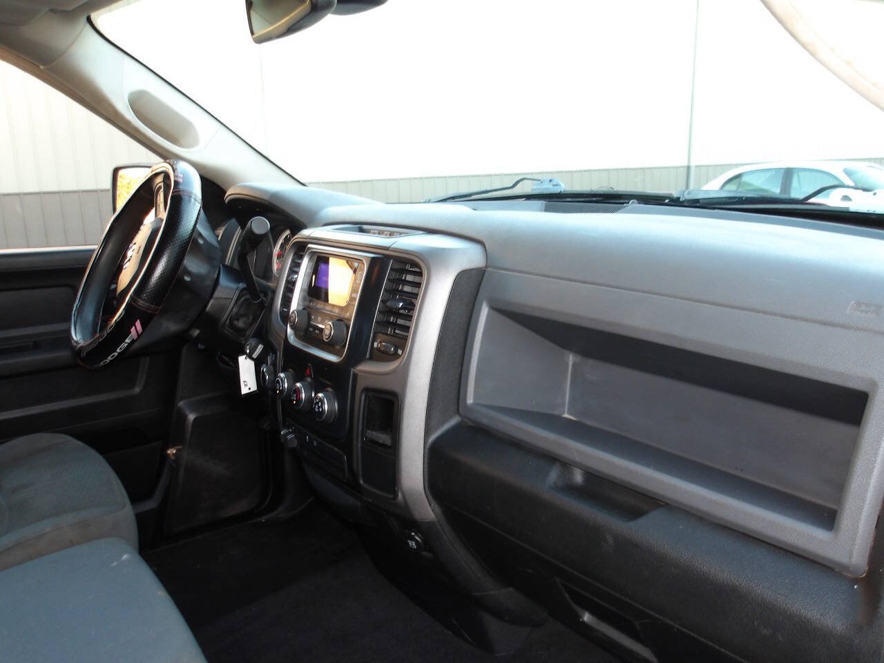 Used 2014 RAM 1500 Express AWD/4WD image 21