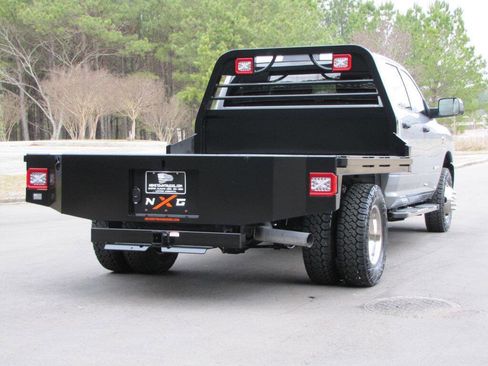 Used 2022 RAM 3500 Tradesman w/ Max Tow Package image 12