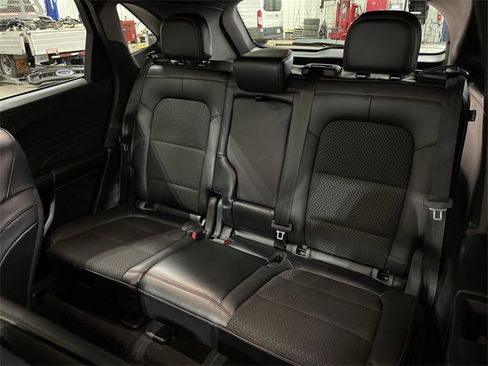 Used 2025 Ford Escape ST-Line w/ Tech Pack #1 image 28