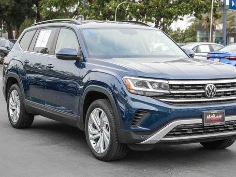 Certified 2023 Volkswagen Atlas SE FWD image 3