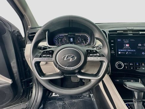 Used 2022 Hyundai Tucson SEL FWD image 11