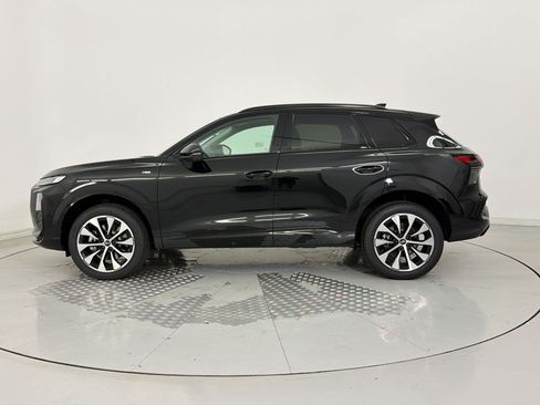 New 2026 Audi Q3 quattro 2.0T AWD/4WD image 2