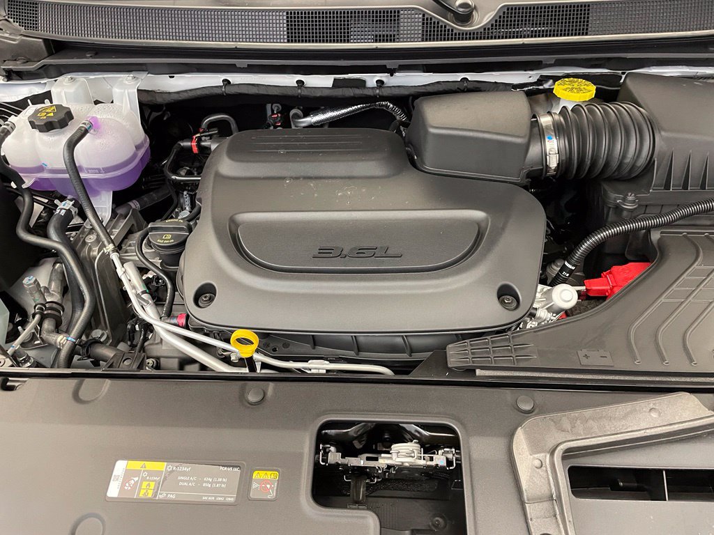 New 2027 Chrysler Pacifica Select FWD image 19