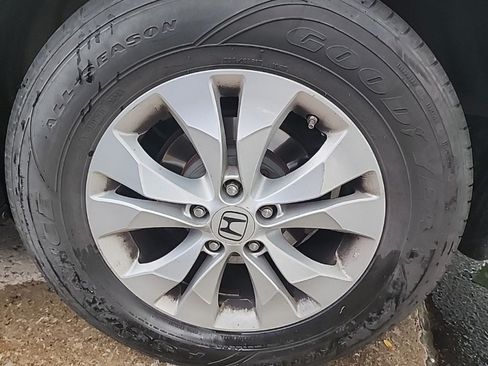 Used 2013 Honda CR-V EX image 6