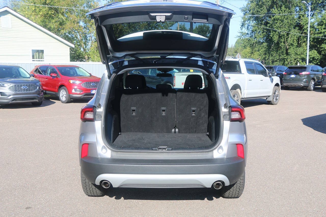 Certified 2024 Ford Escape Active AWD/4WD image 11