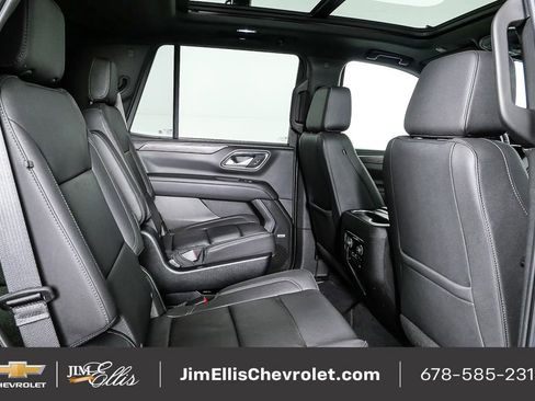 Used 2022 Chevrolet Tahoe Z71 w/ Luxury Package image 23