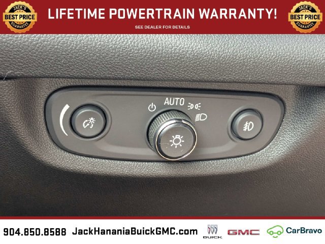 Used 2018 Buick Regal Preferred w/ Sights and Sounds Package AWD/4WD image 25