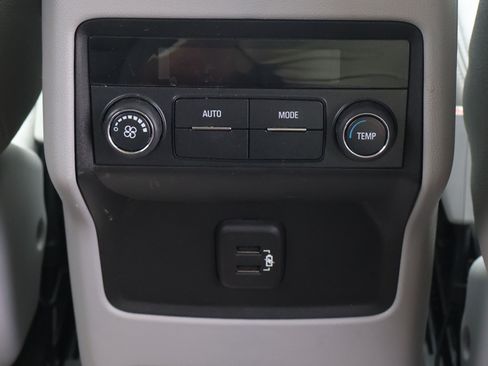 Used 2019 GMC Acadia SLE FWD image 13