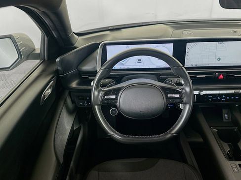 Used 2024 Hyundai Ioniq 6 SE RWD image 18