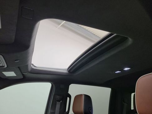 Used 2025 GMC Sierra 2500 Denali Ultimate w/ Max Trailering Package image 19