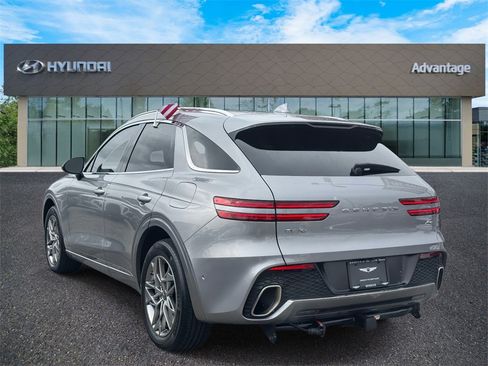 Certified 2023 Genesis GV70 2.5T Advanced w/ Advanced Package image 5