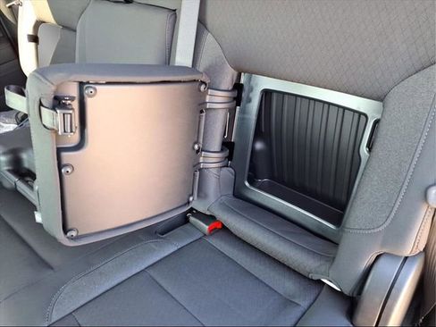 New 2026 GMC Sierra 3500 SLE w/ SLE Value Package image 23