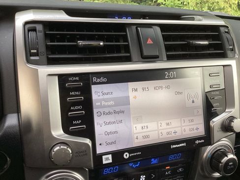 Used 2021 Toyota 4Runner Limited image 15