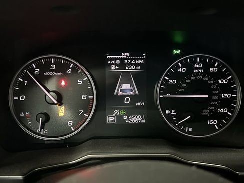 Used 2024 Subaru Outback Touring AWD/4WD image 12