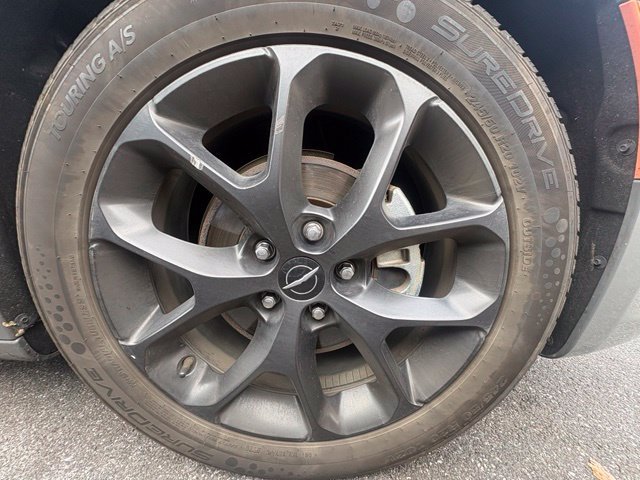 Used 2025 Chrysler Pacifica Limited FWD image 21