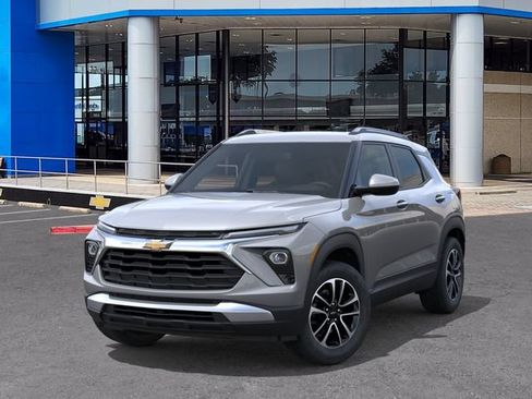 New 2026 Chevrolet TrailBlazer LT FWD image 6