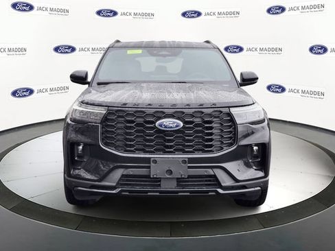 New 2026 Ford Explorer ST-Line w/ ST-Line Street Pack AWD/4WD image 8