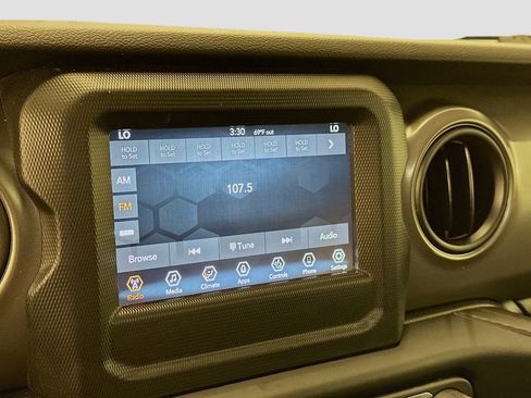 Used 2023 Jeep Wrangler Unlimited w/ Cold Weather Group AWD/4WD image 21