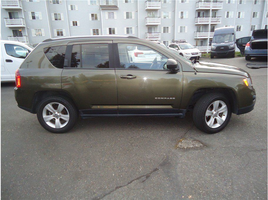 Used 2015 Jeep Compass Sport w/ Power Value Group AWD/4WD image 5