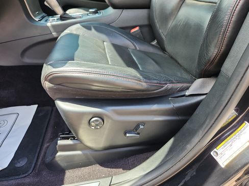 Used 2019 Jeep Grand Cherokee Trailhawk w/ Trailhawk Luxury Group image 27