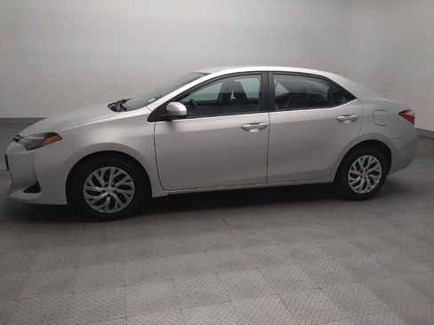 Used 2019 Toyota Corolla LE FWD image 2