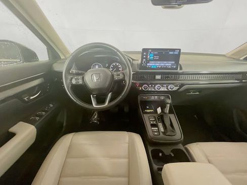Used 2025 Honda CR-V EX-L image 19