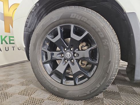 Used 2021 Nissan Frontier SV w/ Midnight Edition Floor Mats image 33