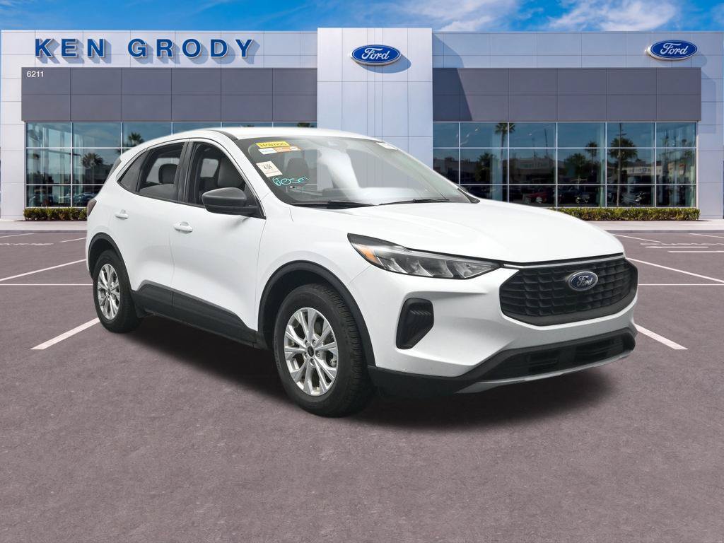 Used 2024 Ford Escape Active w/ Tech Pack #1 FWD image 18