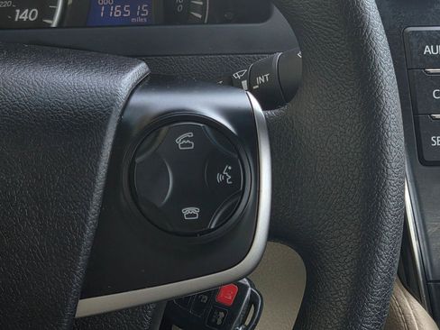 Used 2014 Toyota Camry LE FWD image 19