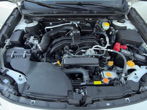 Certified 2025 Subaru Legacy Premium w/ Popular Package #1A image 9