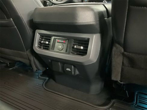 Used 2024 Ford F250 Lariat w/ Lariat Ultimate Package image 21