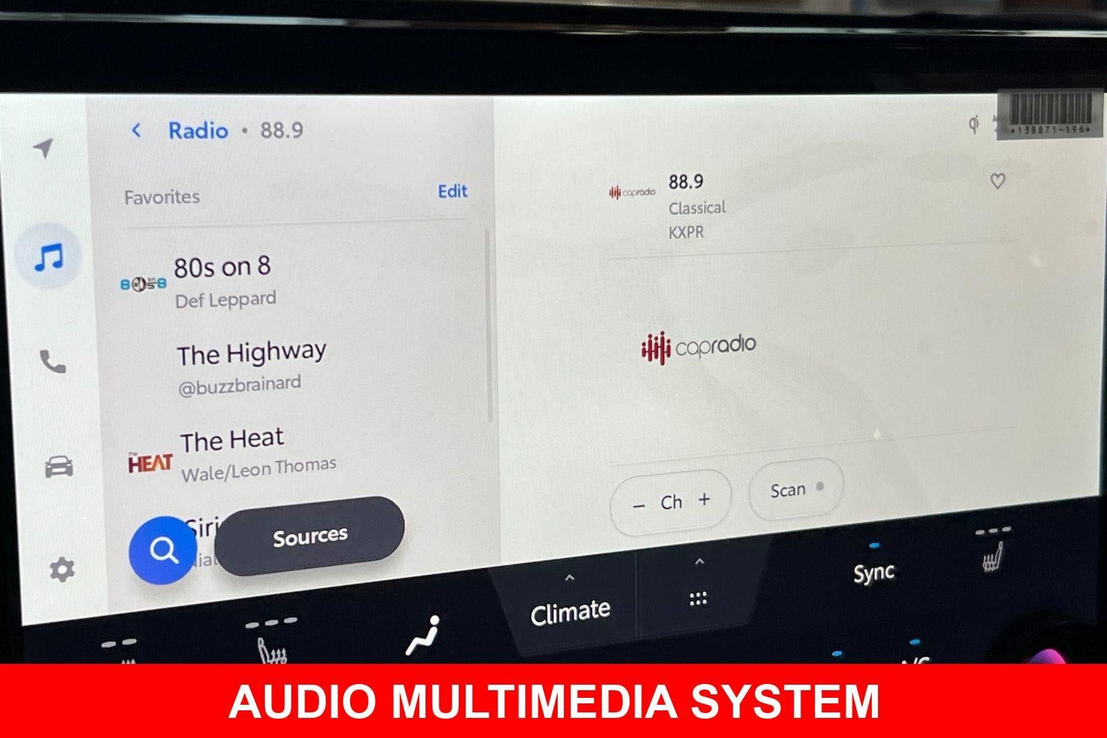 New 2026 Toyota C-HR AWD/4WD image 19