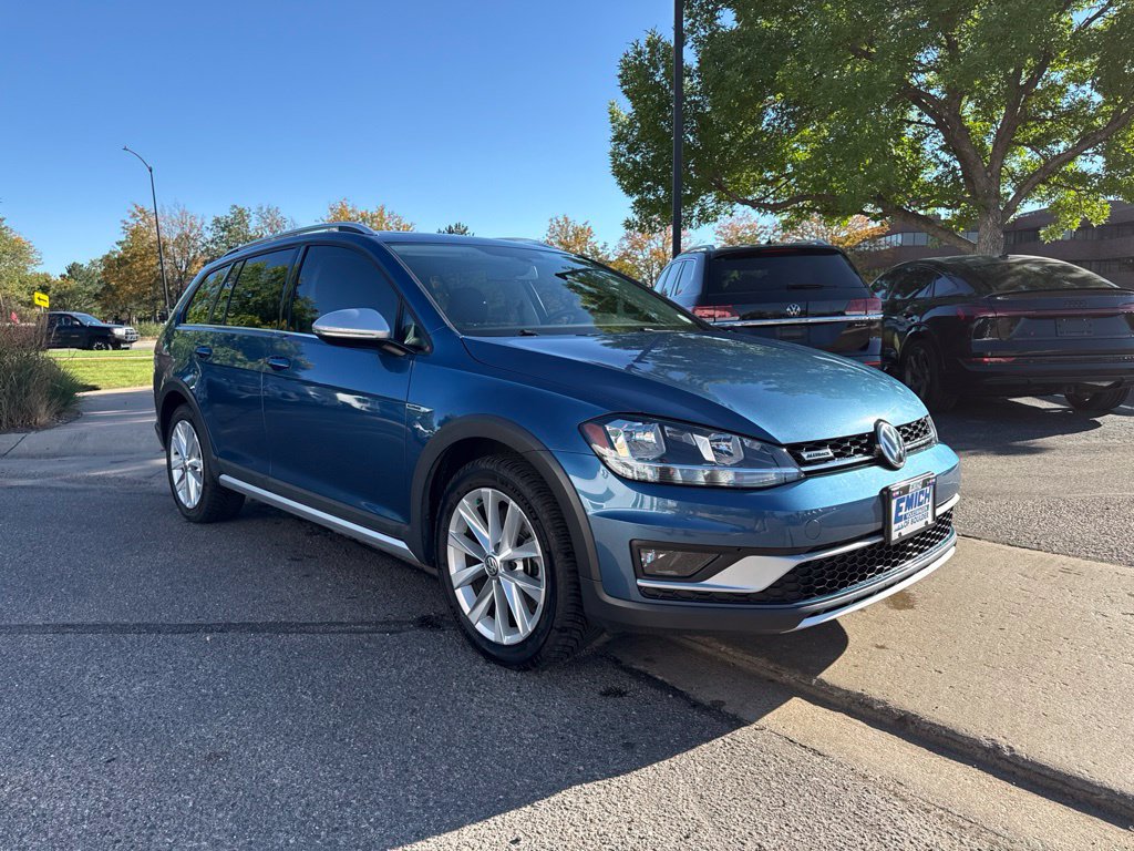 Used 2018 Volkswagen Golf Alltrack AWD/4WD image 7