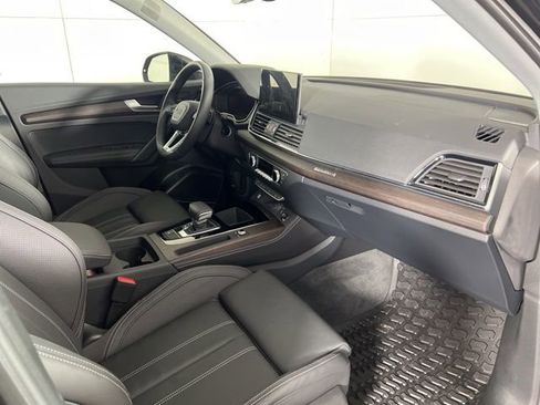 Certified 2023 Audi Q5 2.0T Premium Plus w/ Premium Plus Package image 10