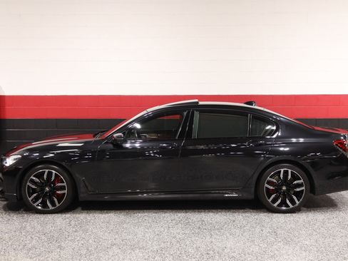 Used 2018 BMW 750i xDrive AWD/4WD image 24