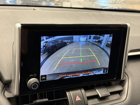 Used 2023 Toyota RAV4 XLE w/ Convenience Package FWD image 20