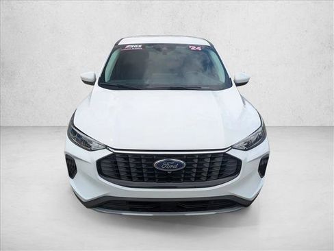 Used 2024 Ford Escape Active w/ Tech Pack #2 FWD image 2