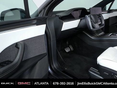 Used 2022 Tesla Model X Plaid image 7