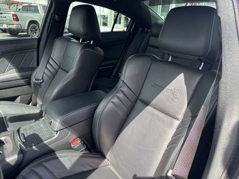 Used 2022 Dodge Charger SRT Hellcat w/ Carbon/Suede Interior Package image 19