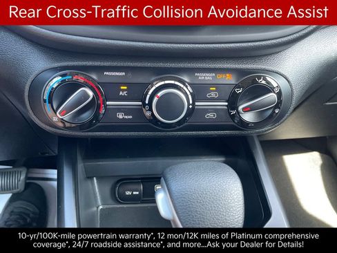Certified 2025 Kia Soul LX w/ LX Technology Package FWD image 17
