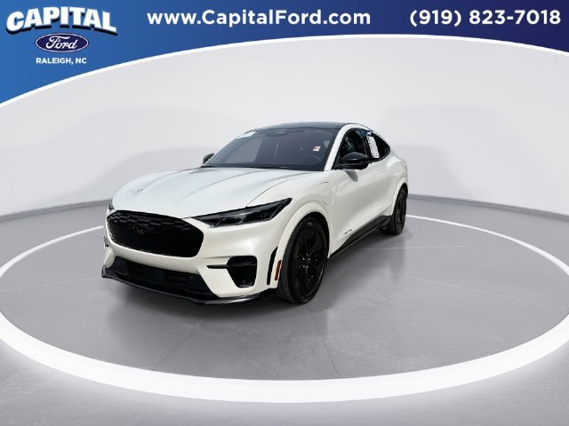 Certified 2025 Ford Mustang Mach-E GT AWD/4WD image 4