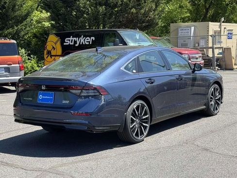 New 2026 Honda Accord Touring image 2