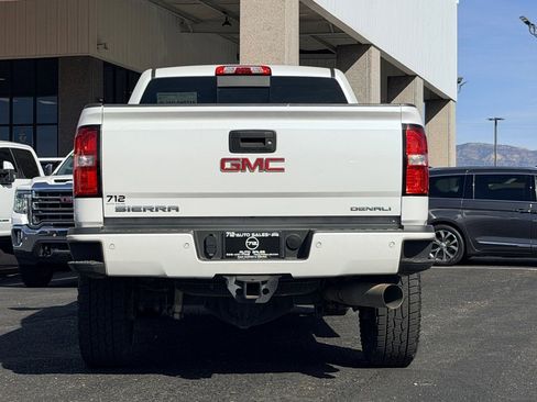 Used 2018 GMC Sierra 2500 Denali w/ Duramax Plus Package image 37