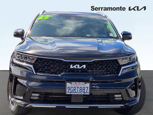 Used 2023 Kia Sorento EX AWD/4WD image 2