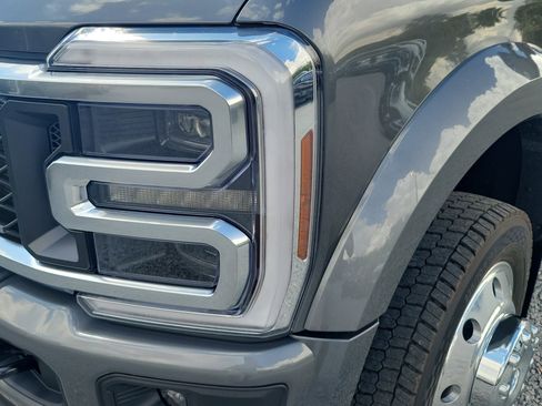 New 2026 Ford F450 Platinum w/ FX4 Off-Road Package image 4