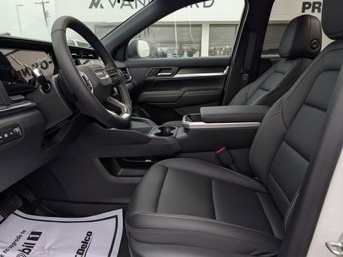New 2026 GMC Terrain Elevation w/ Elevation Premium Package FWD image 26