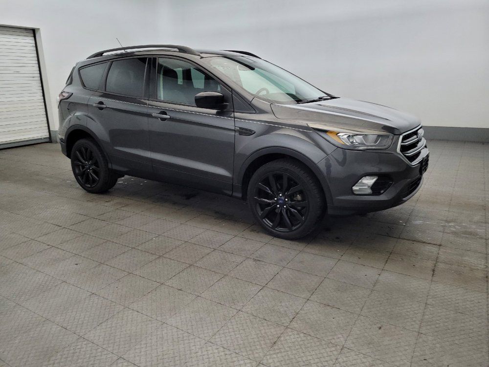 Used 2018 Ford Escape SE w/ SE Sport Appearance Package FWD image 11